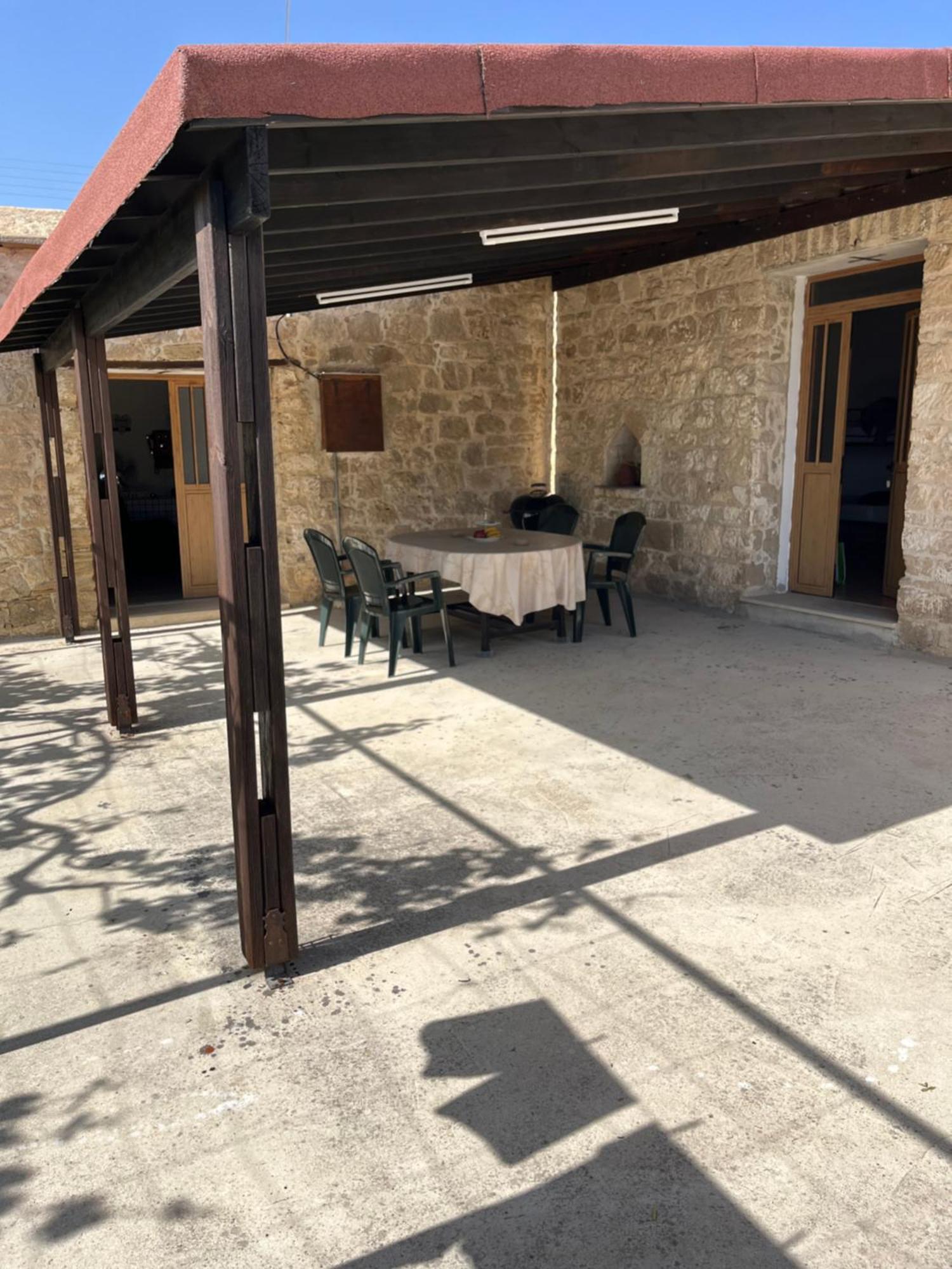 Friendly Villagehouse Пафос Екстер'єр фото